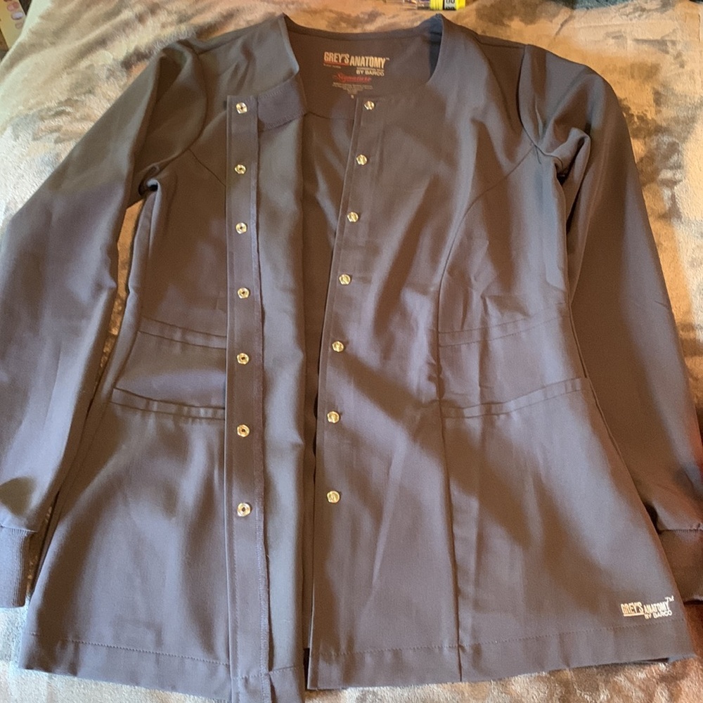 NWOT Greys Anatomy scrub jacket